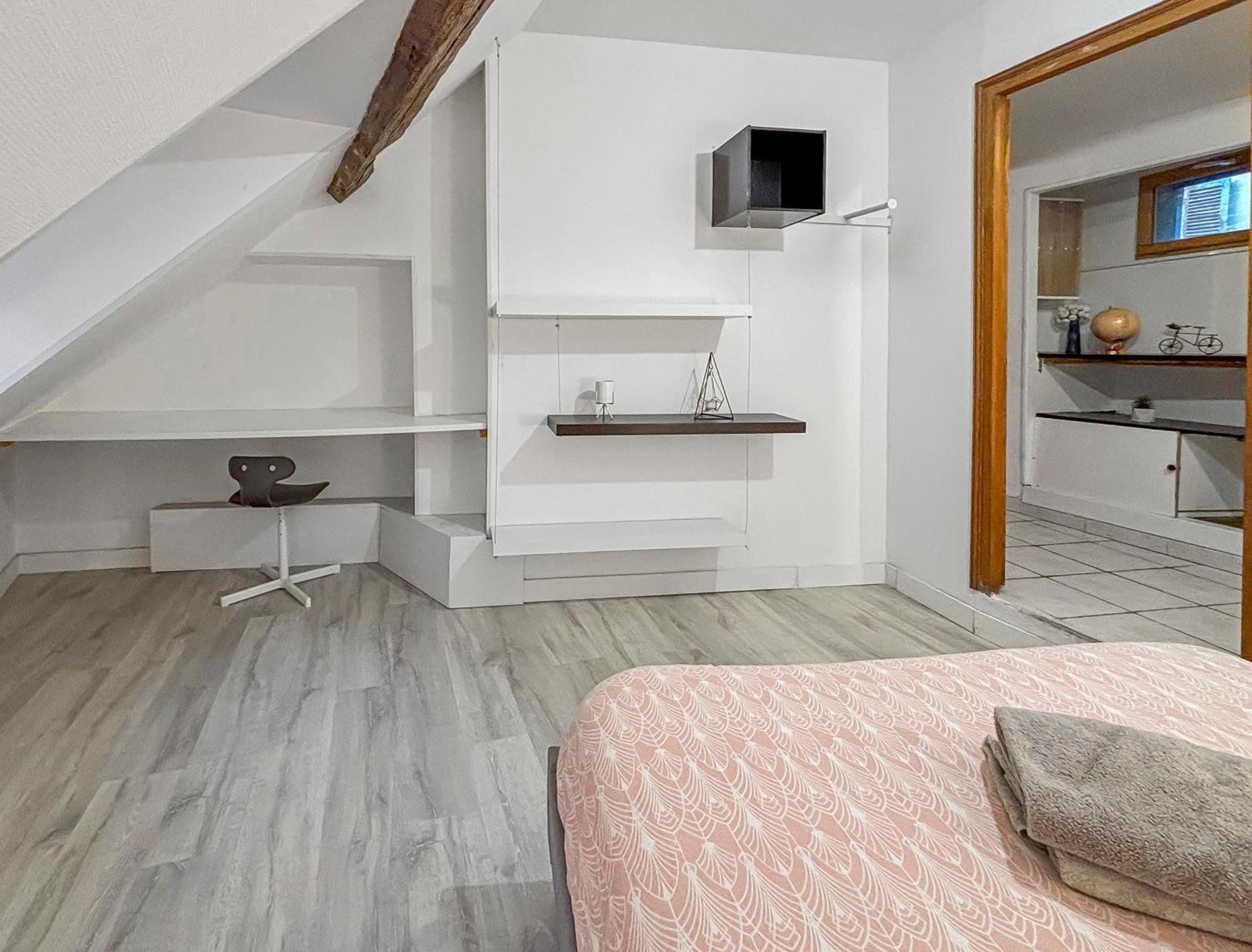 Spacieux & Lumineux Avec Smart Tv Et Wi-Fi Rapide Troyes Buitenkant foto
