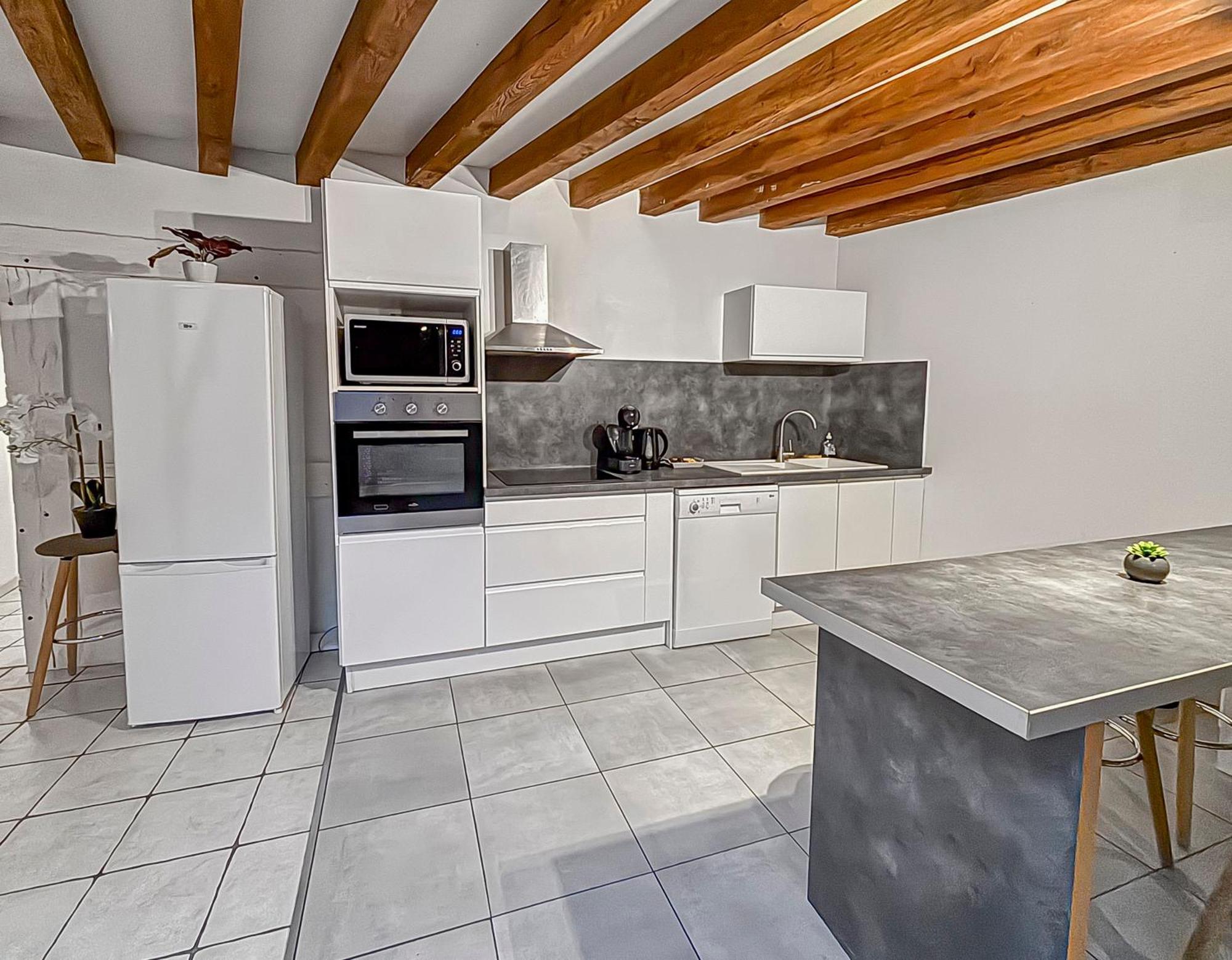 Spacieux & Lumineux Avec Smart Tv Et Wi-Fi Rapide Troyes Buitenkant foto
