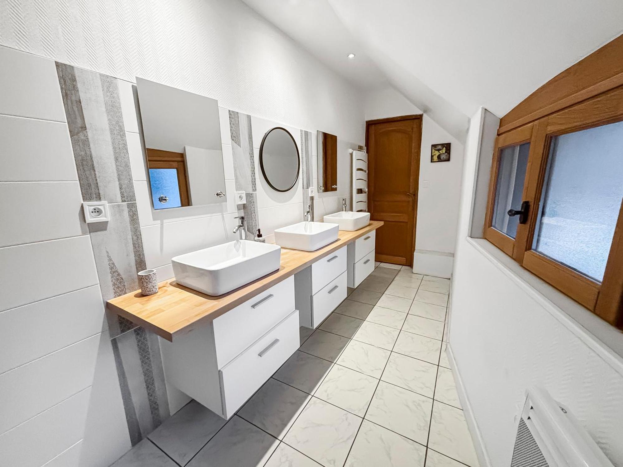 Spacieux & Lumineux Avec Smart Tv Et Wi-Fi Rapide Troyes Buitenkant foto