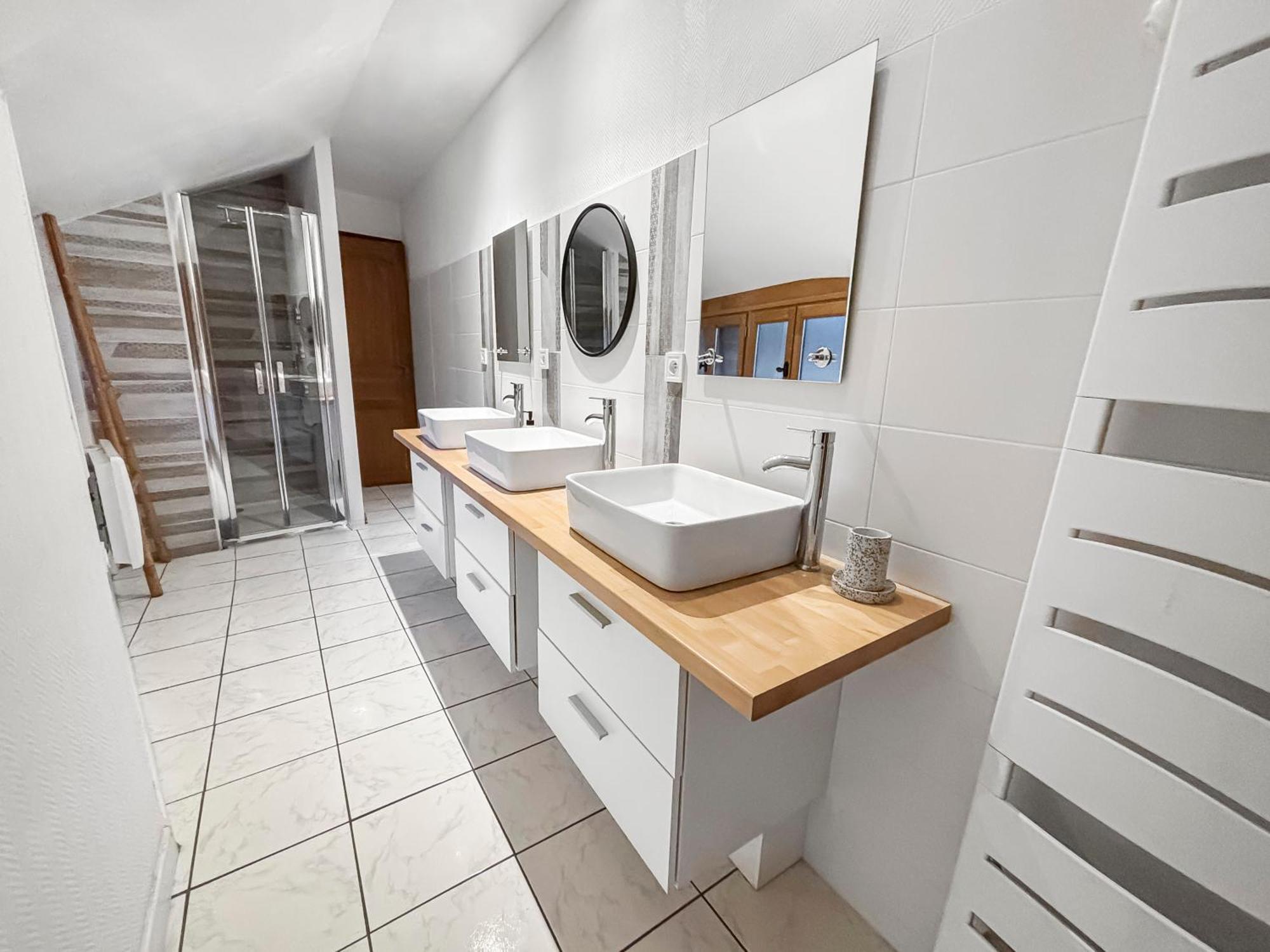 Spacieux & Lumineux Avec Smart Tv Et Wi-Fi Rapide Troyes Buitenkant foto